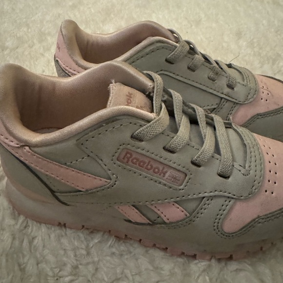 Reebok light up slip-on runners size T10 - Picture 4 of 5